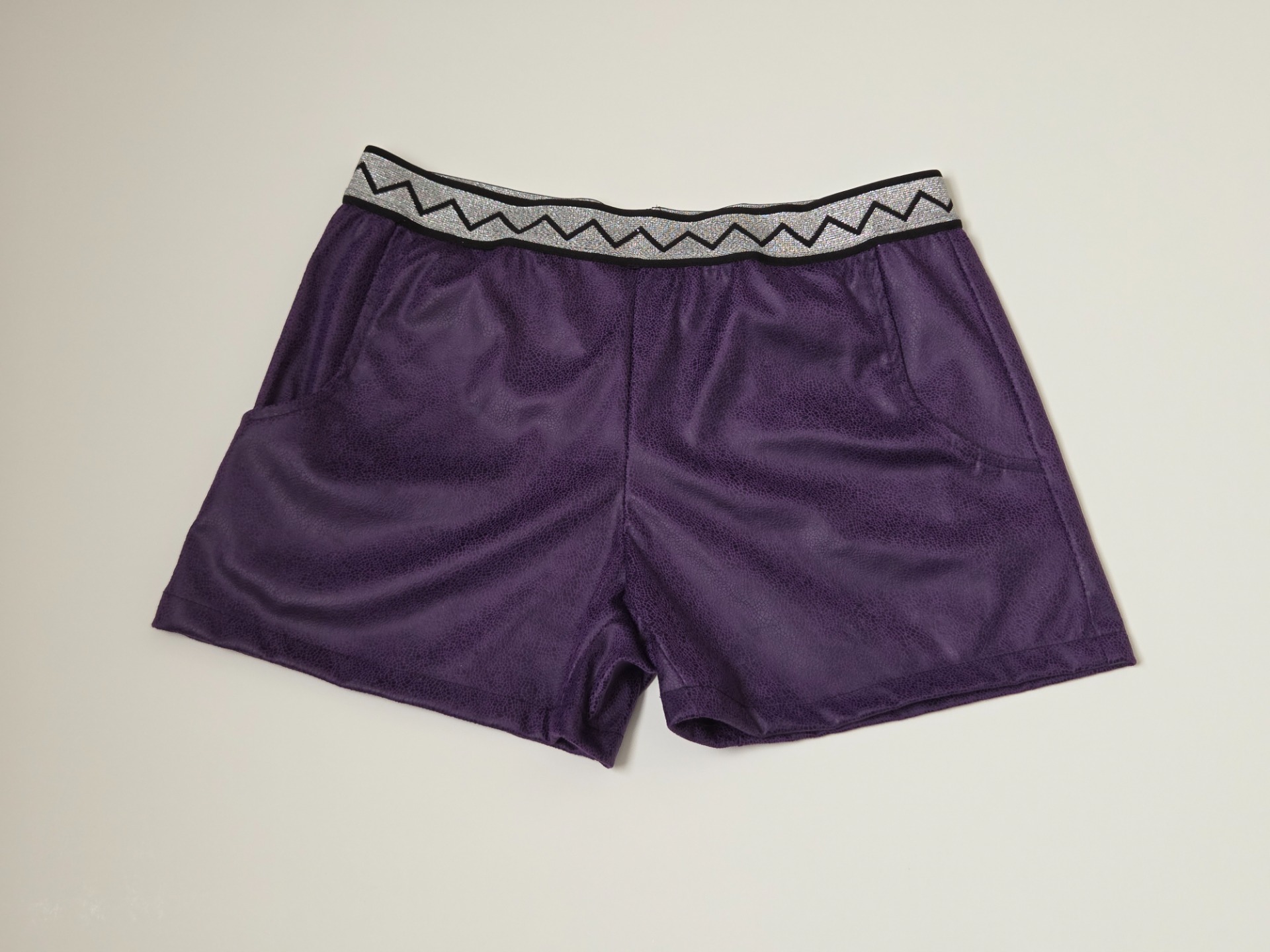 Purple reptile short